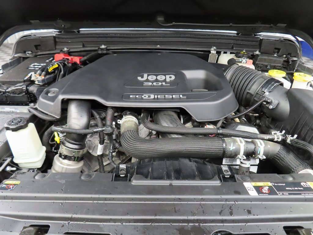 Used 2022 Jeep Wrangler Unlimited Sahara w/ LED Lighting Group image 23