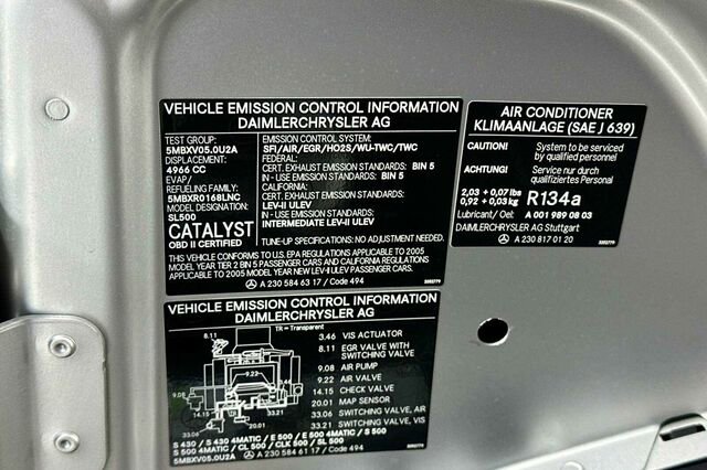 Used 2005 Mercedes-Benz SL 500 image 31