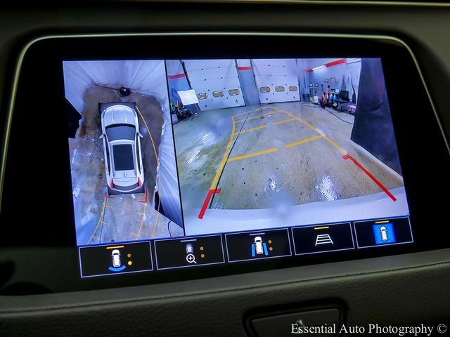 Certified 2022 Cadillac XT4 Premium Luxury w/ Enhanced Visibility Package image 16