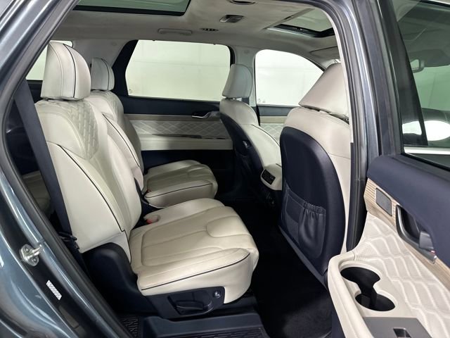 Used 2021 Hyundai Palisade Calligraphy w/ Cargo Package image 27