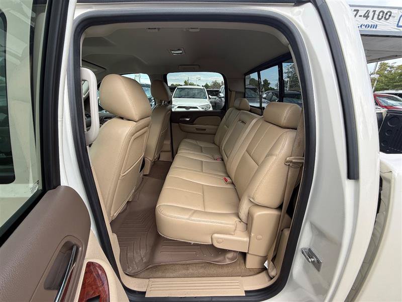 Used 2013 GMC Sierra 1500 SLT w/ SLT White Diamond Edition AWD/4WD image 21