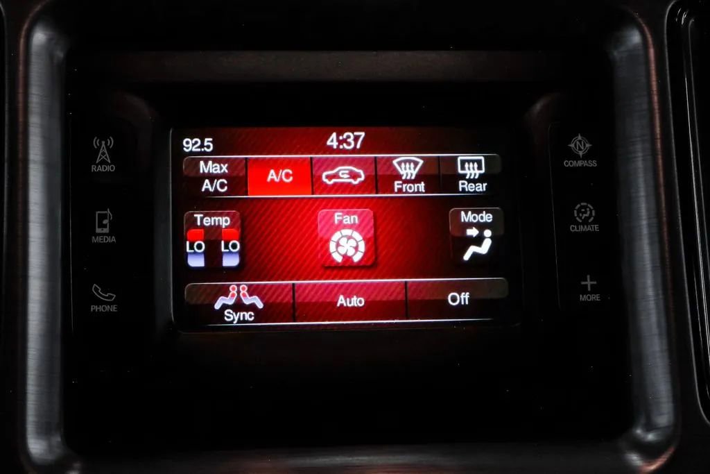 Used 2017 Dodge Challenger R/T RWD image 36