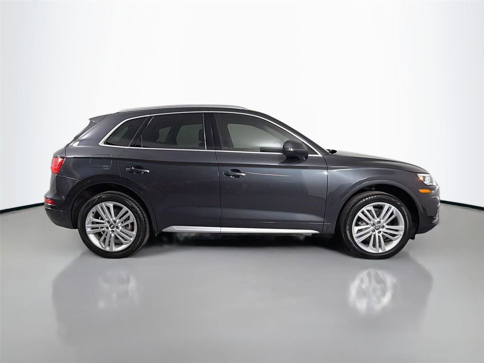 Used 2020 Audi Q5 2.0T Premium Plus AWD/4WD image 4