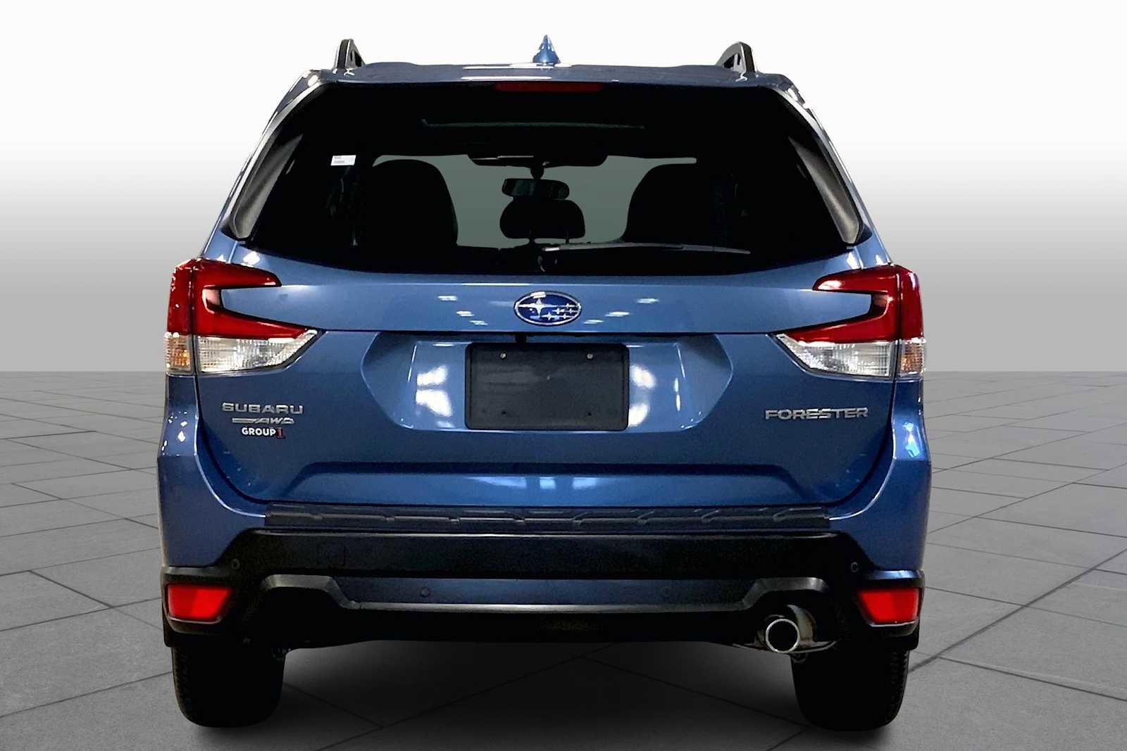 Used 2023 Subaru Forester Limited image 6