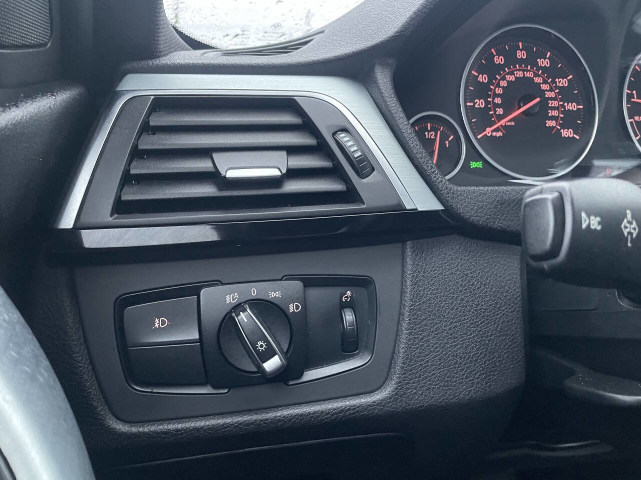 Used 2016 BMW 328i Sedan image 30