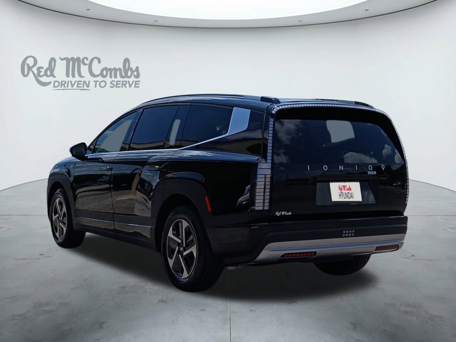 New 2026 Hyundai Ioniq 9 S image 3