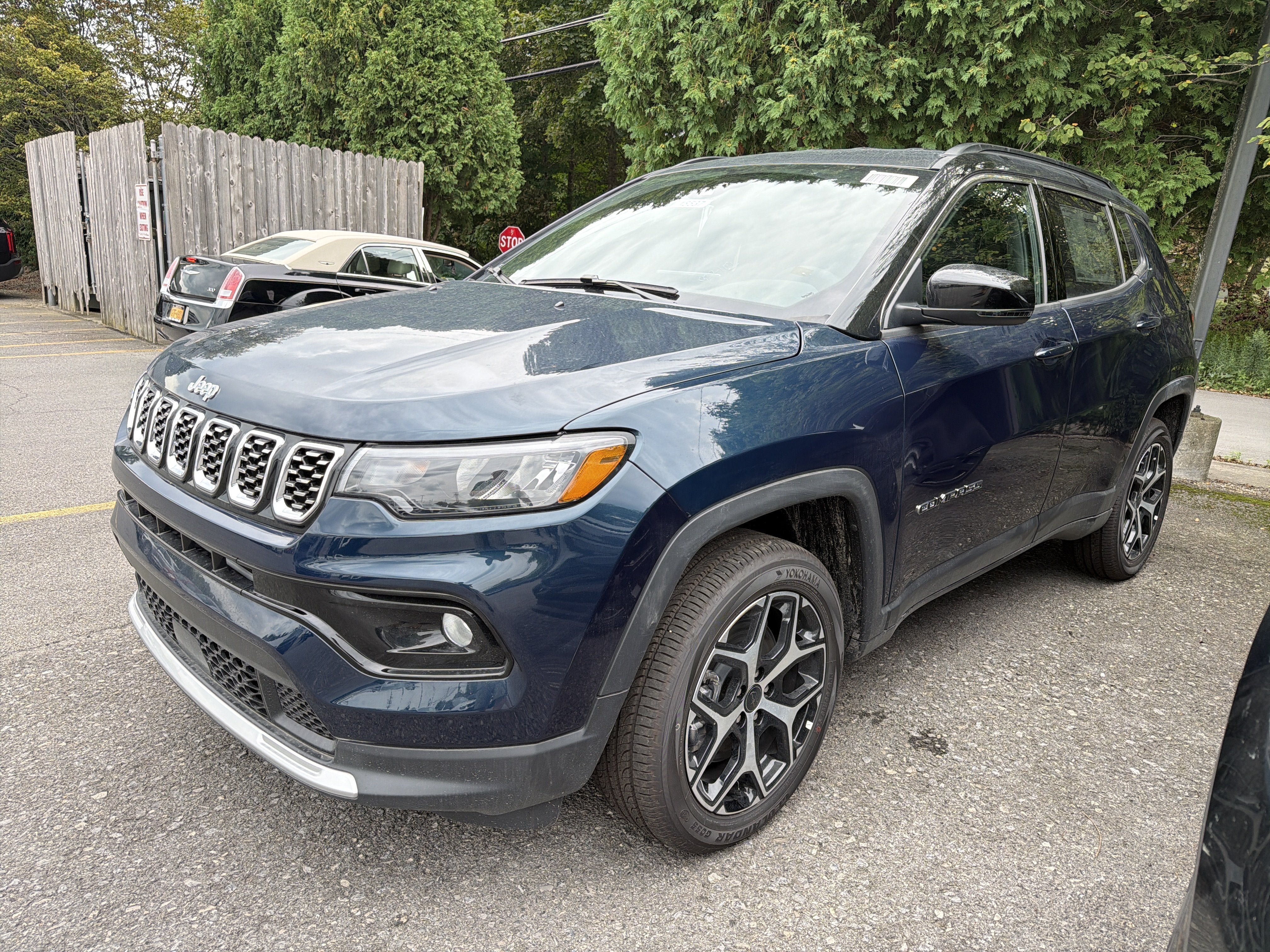 New 2026 Jeep Compass Limited AWD/4WD image 4