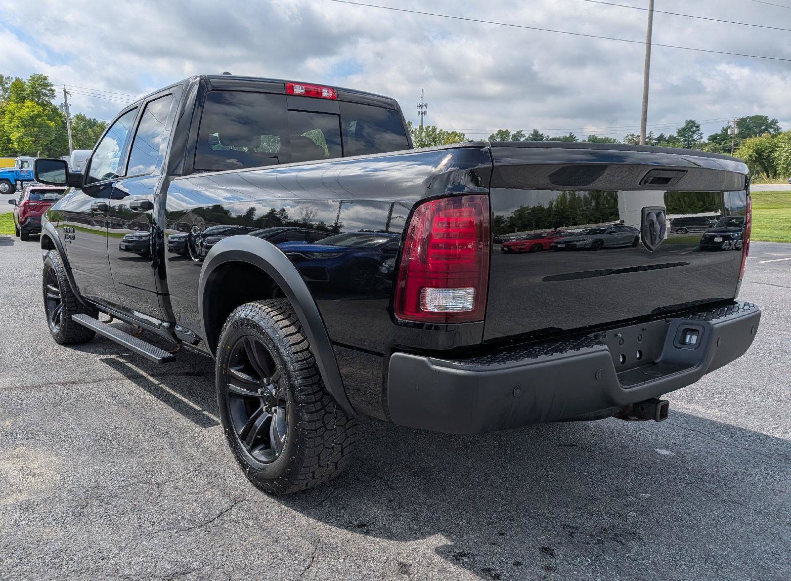 Used 2022 RAM 1500 Warlock w/ Electronics Group AWD/4WD image 8