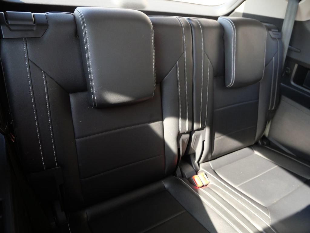 Used 2021 Volkswagen Atlas SE FWD image 18