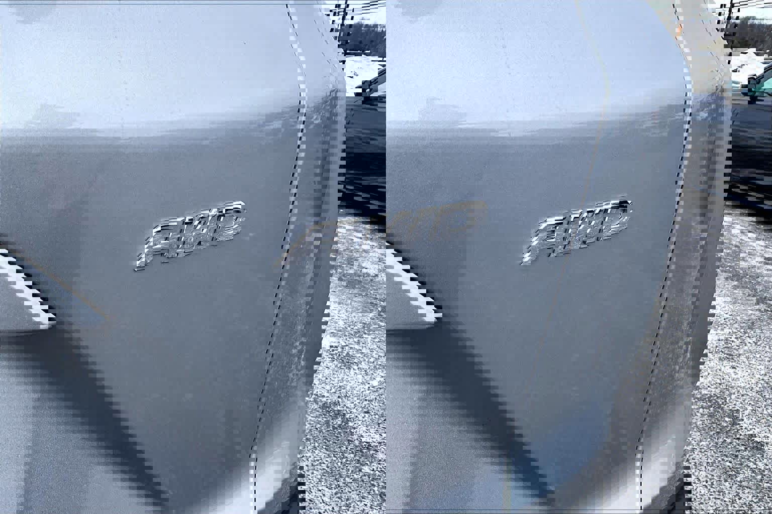 Used 2022 Honda CR-V EX-L image 10