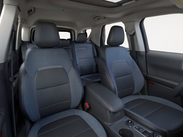 Used 2025 Ford Bronco Sport Outer Banks w/ Sasquatch Outer Banks Package image 11