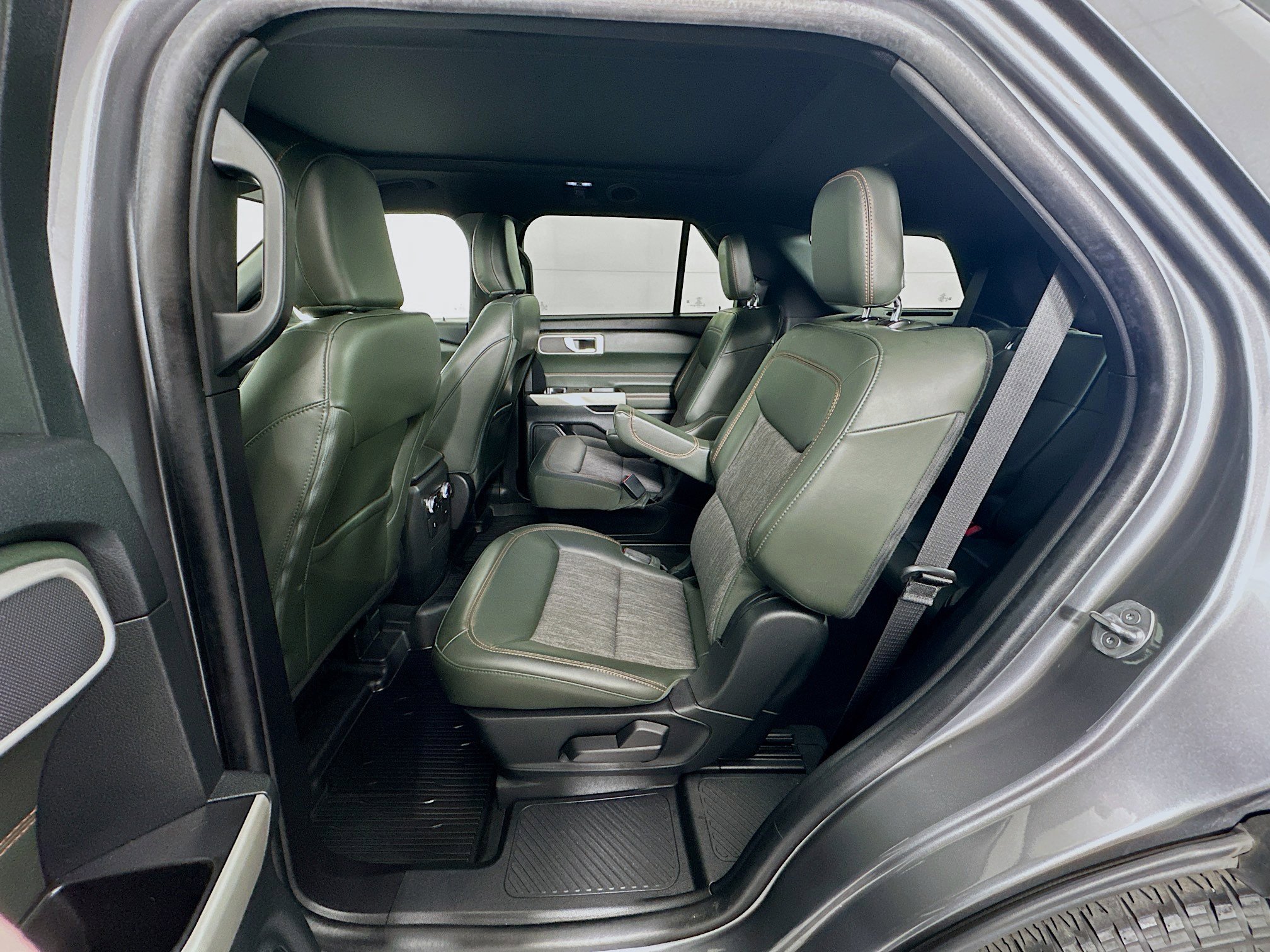 Used 2022 Ford Explorer Timberline image 29