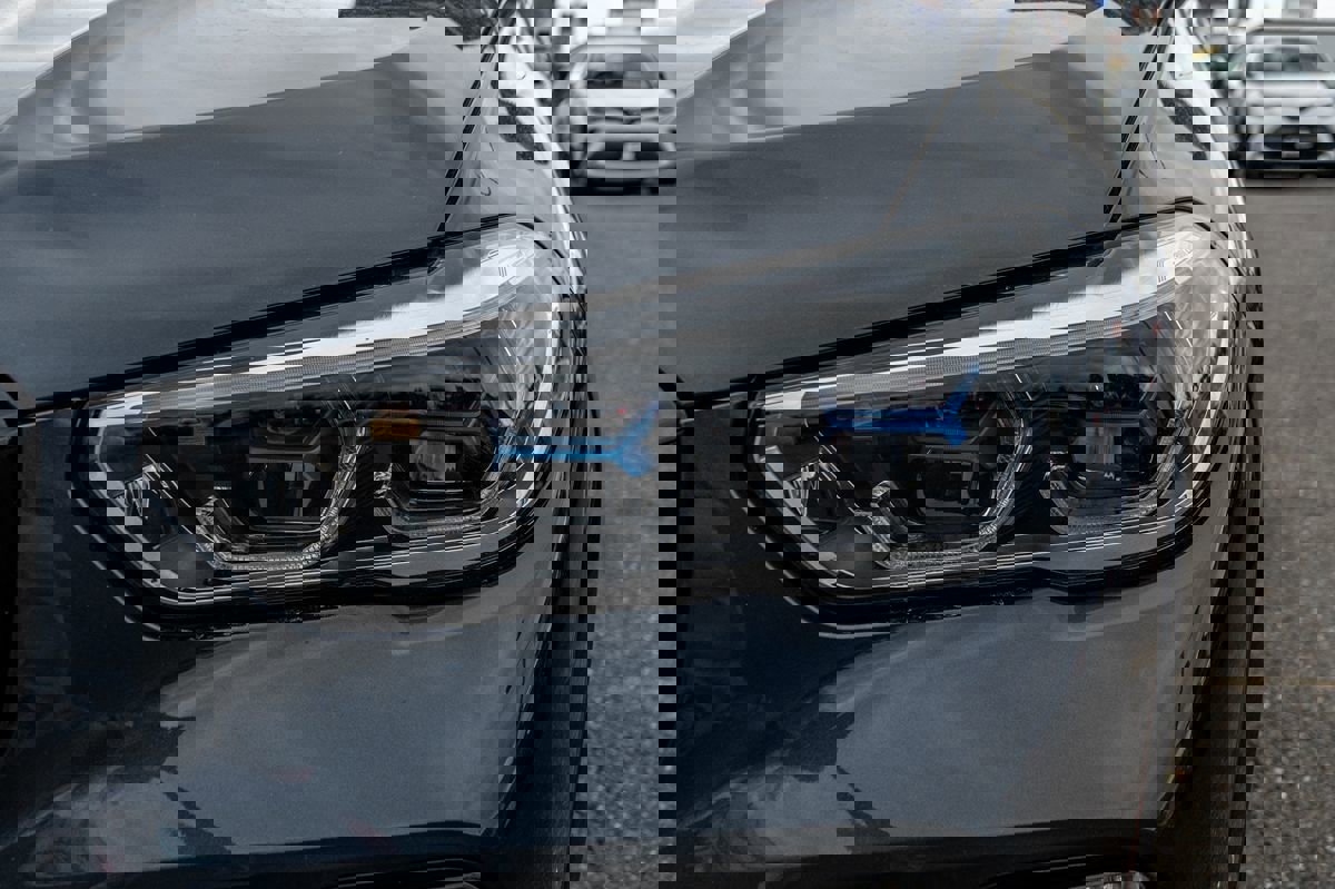 Used 2020 BMW X5 M50i w/ Executive Package image 7