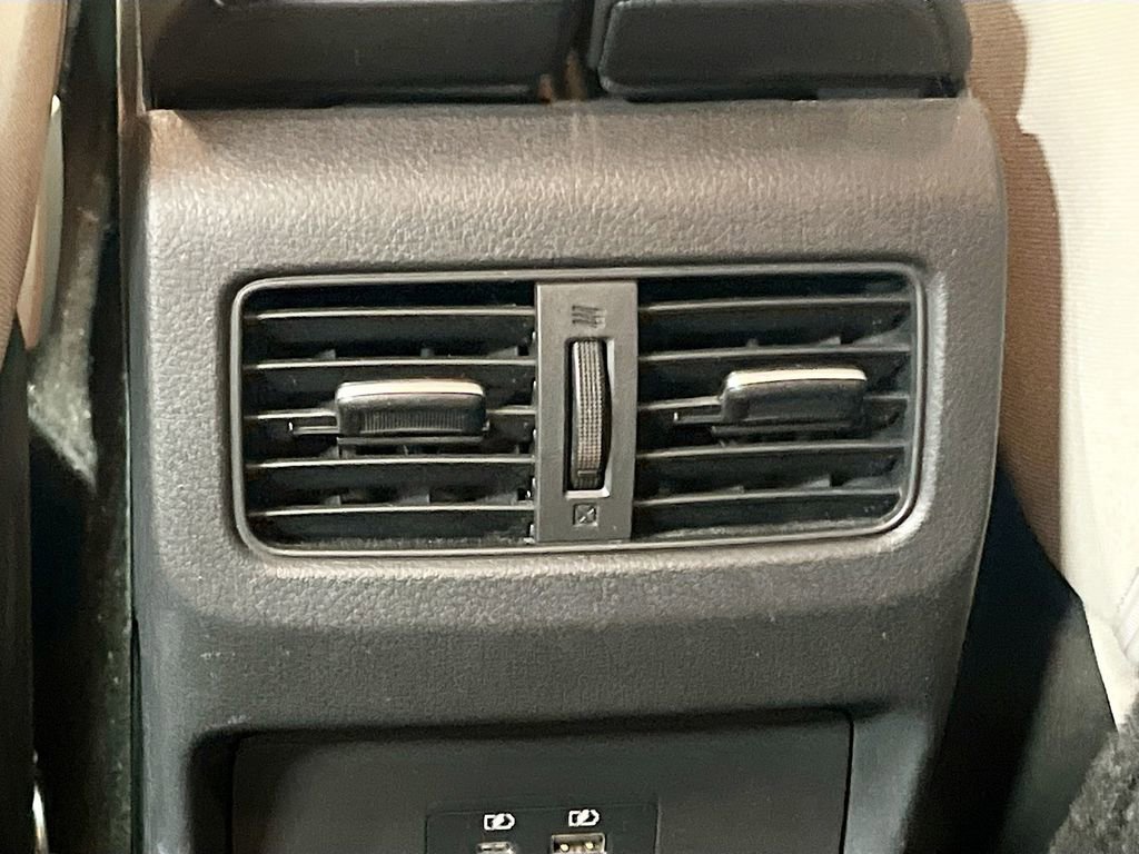 Used 2021 Nissan Rogue SV image 23