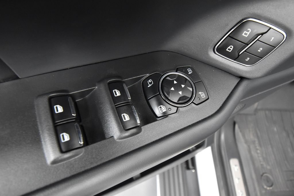 Used 2024 Ford Expedition Platinum AWD/4WD image 19