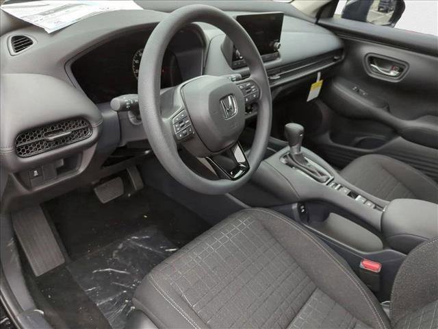 New 2026 Honda HR-V LX image 3