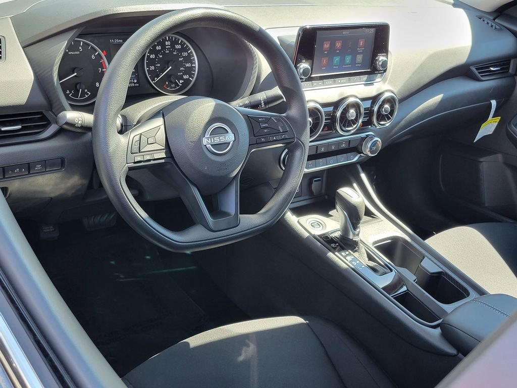 Certified 2025 Nissan Sentra S image 3