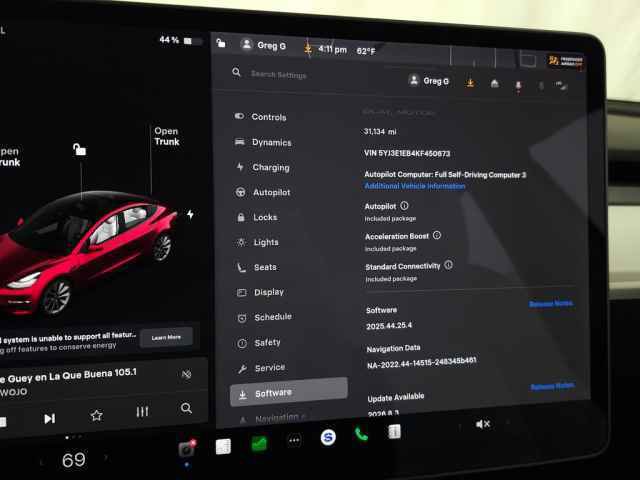 Used 2019 Tesla Model 3 Long Range image 22
