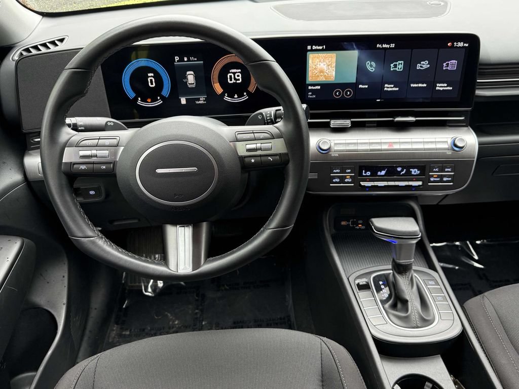 Used 2025 Hyundai Kona SEL FWD image 15