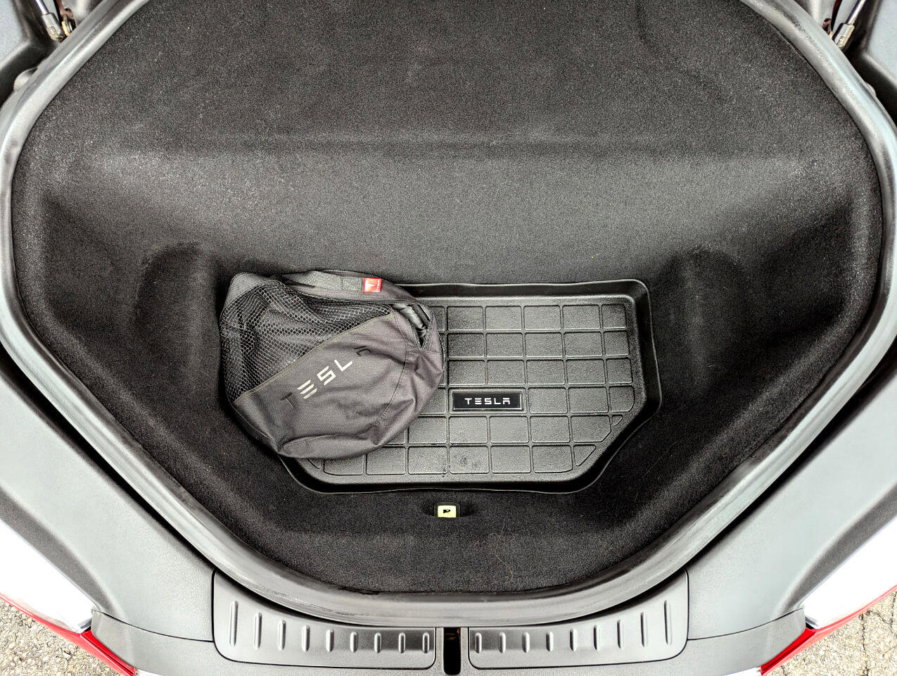 Used 2015 Tesla Model S AWD image 40