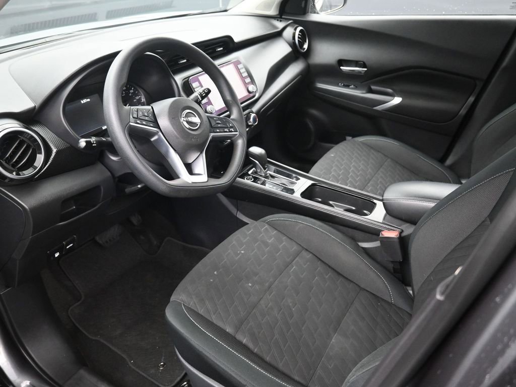 Used 2024 Nissan Kicks SV FWD image 9