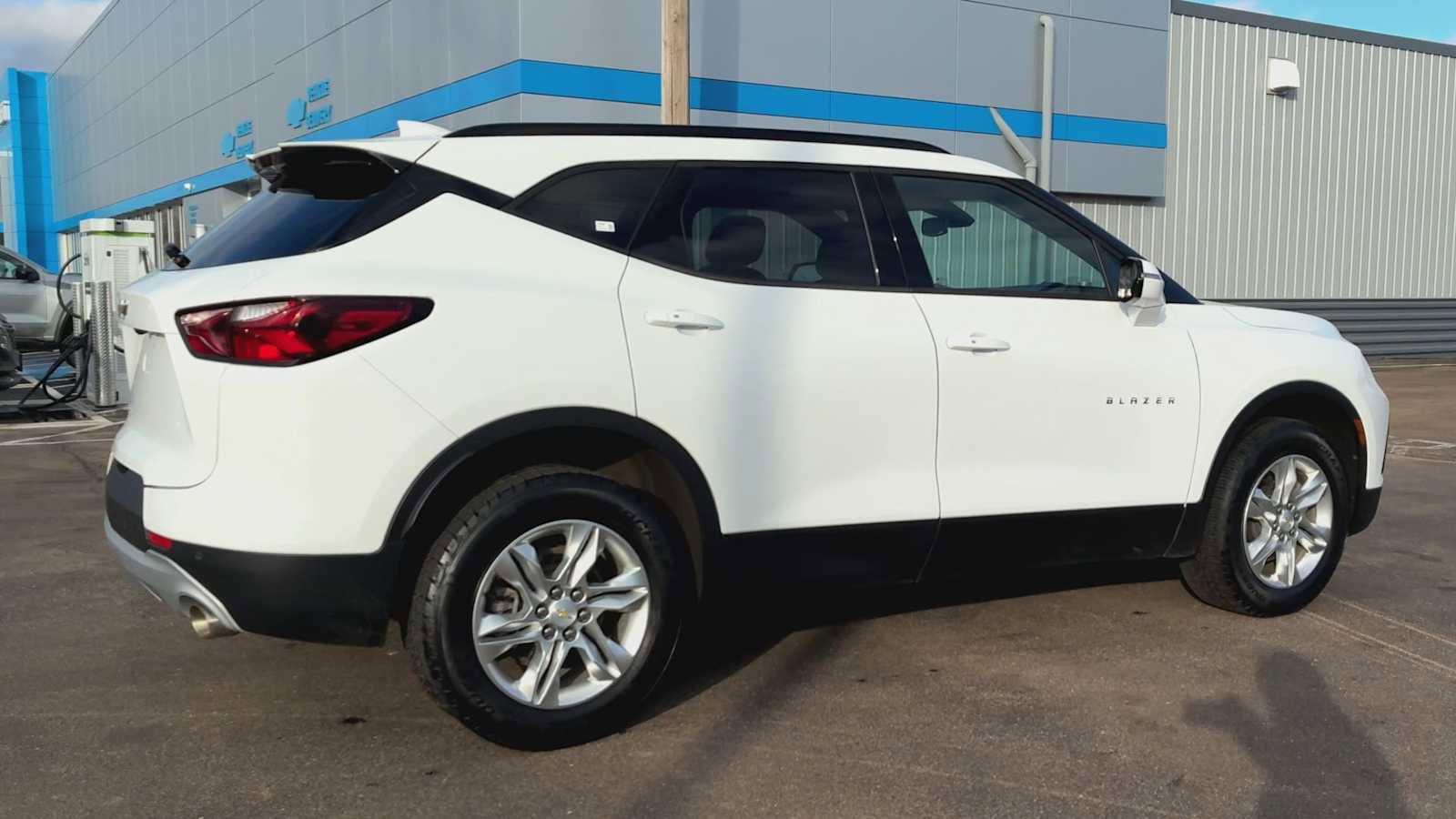 Certified 2021 Chevrolet Blazer LT image 2