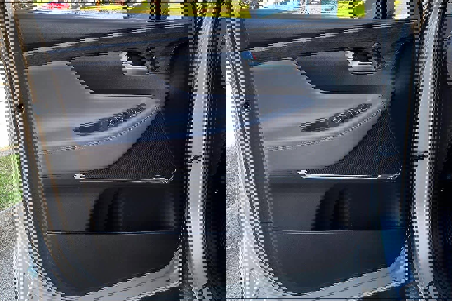 Used 2020 Hyundai Santa Fe Limited w/ Cargo Package image 22