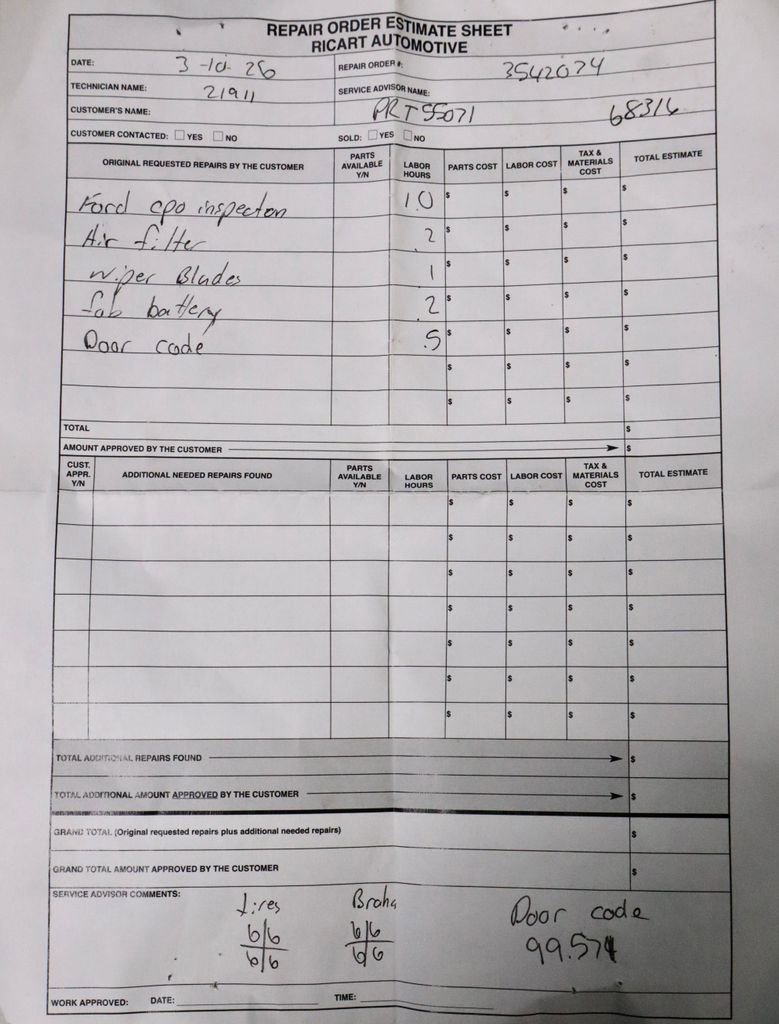 Certified 2022 Ford Escape Titanium image 6