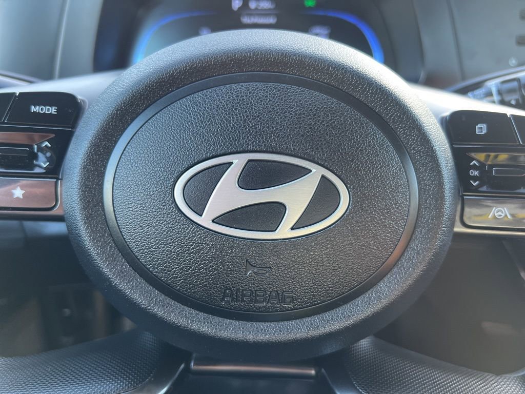 Used 2025 Hyundai Elantra Sport w/ Cargo Package FWD image 48
