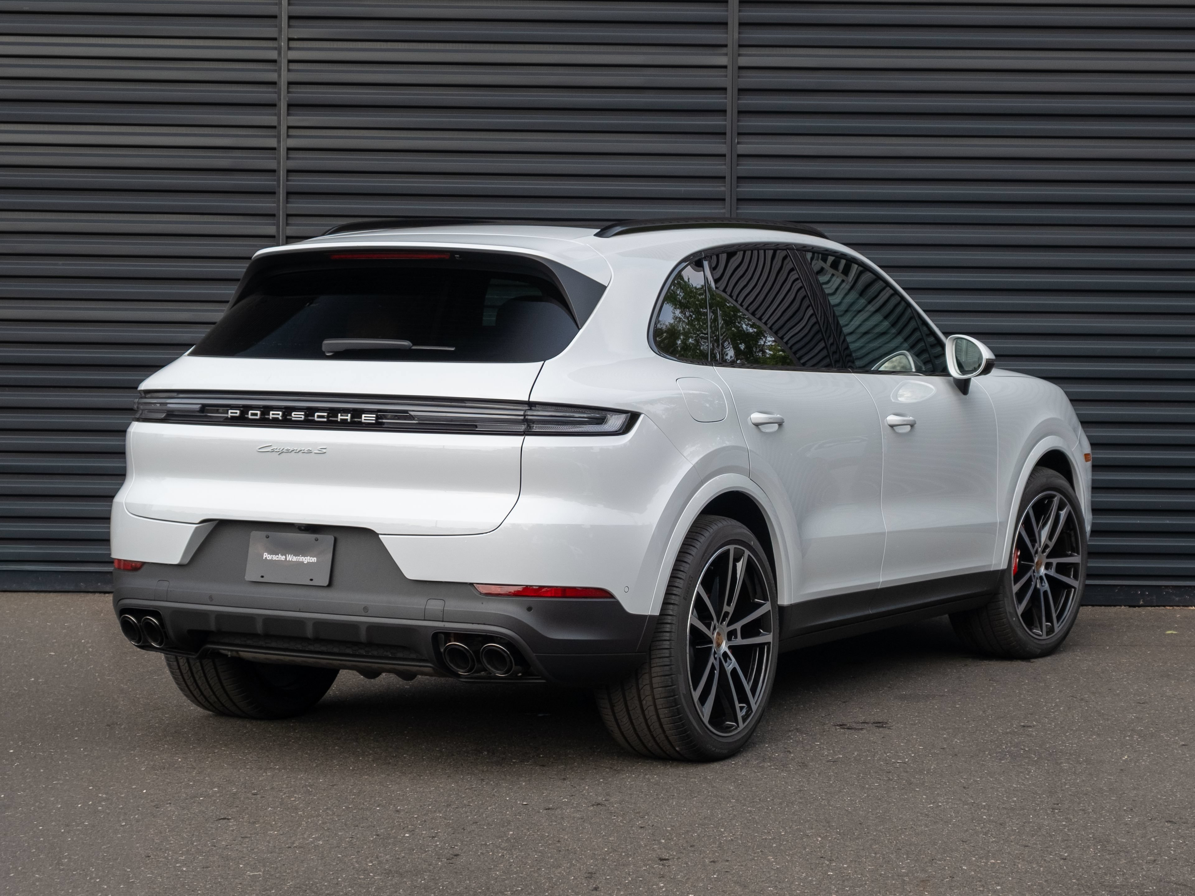 New 2026 Porsche Cayenne S AWD/4WD image 8