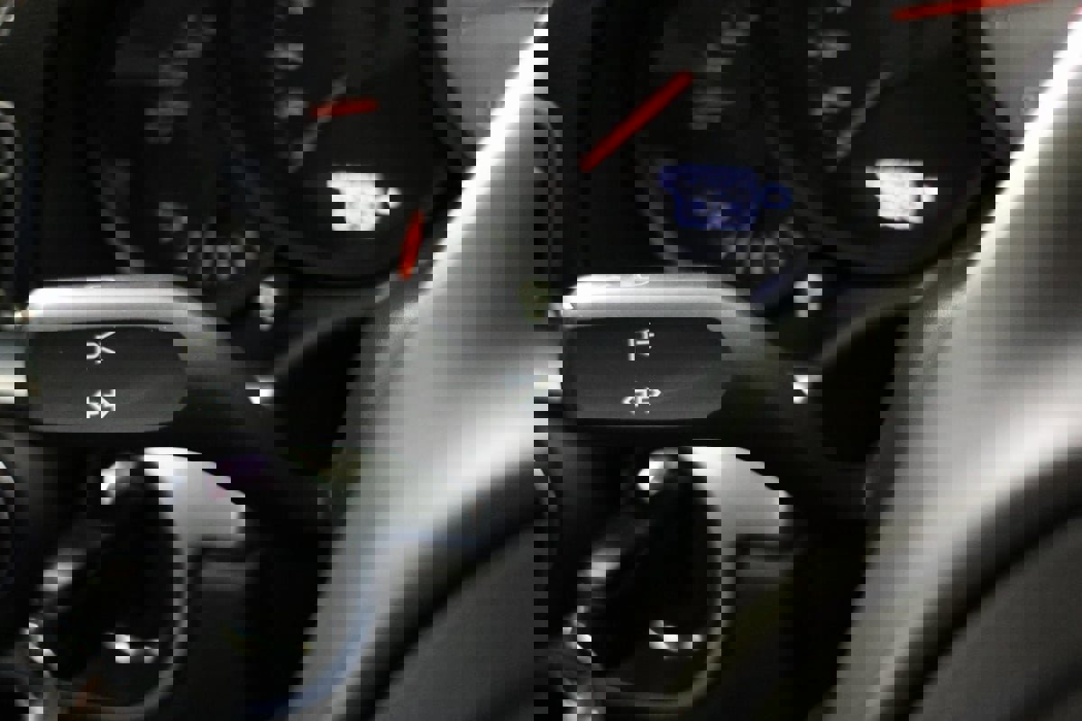 Used 2013 Porsche 911 Carrera 4S image 23