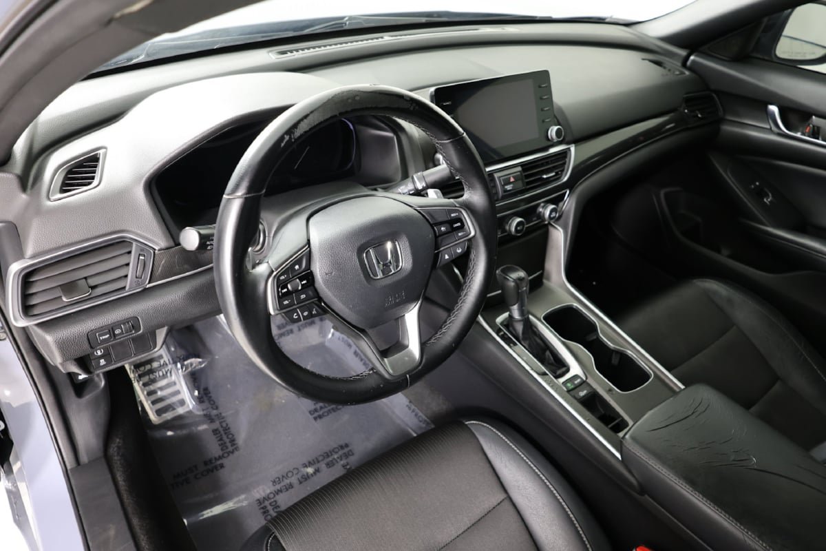 Used 2022 Honda Accord Sport image 16
