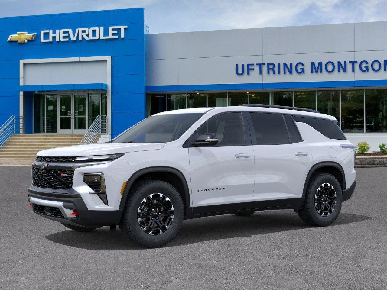 New 2027 Chevrolet Traverse Z71 w/ Enhanced Driving Package AWD/4WD image 2