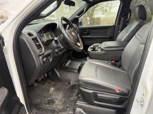 Used 2022 RAM 3500 Tradesman w/ Chrome Appearance Group image 15