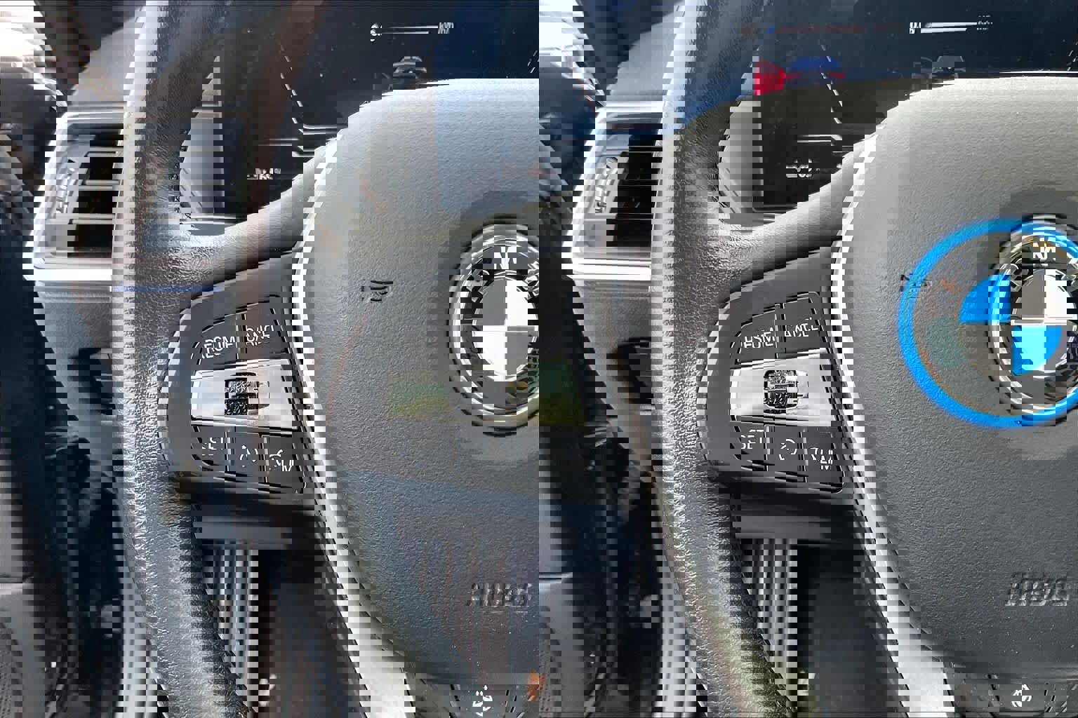 Used 2023 BMW i4 eDrive35 w/ Premium Package image 19