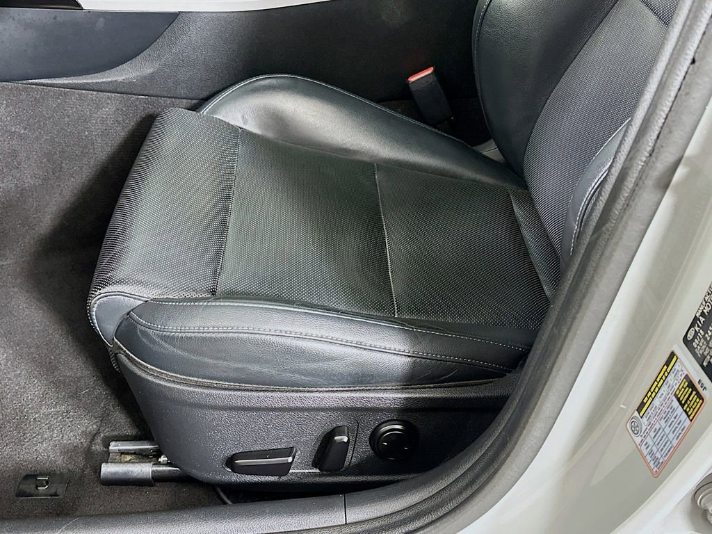 Certified 2019 Kia Stinger GT1 image 29