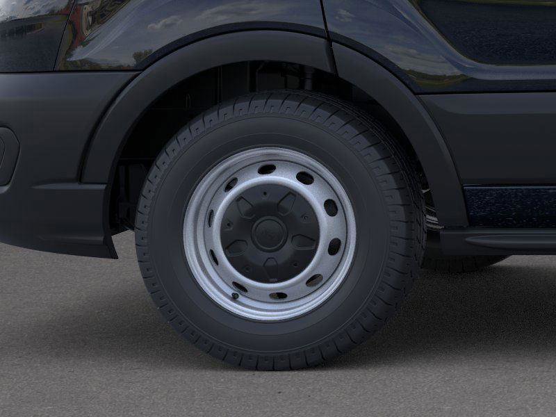 New 2025 Ford Transit 250 148 Medium Roof image 19