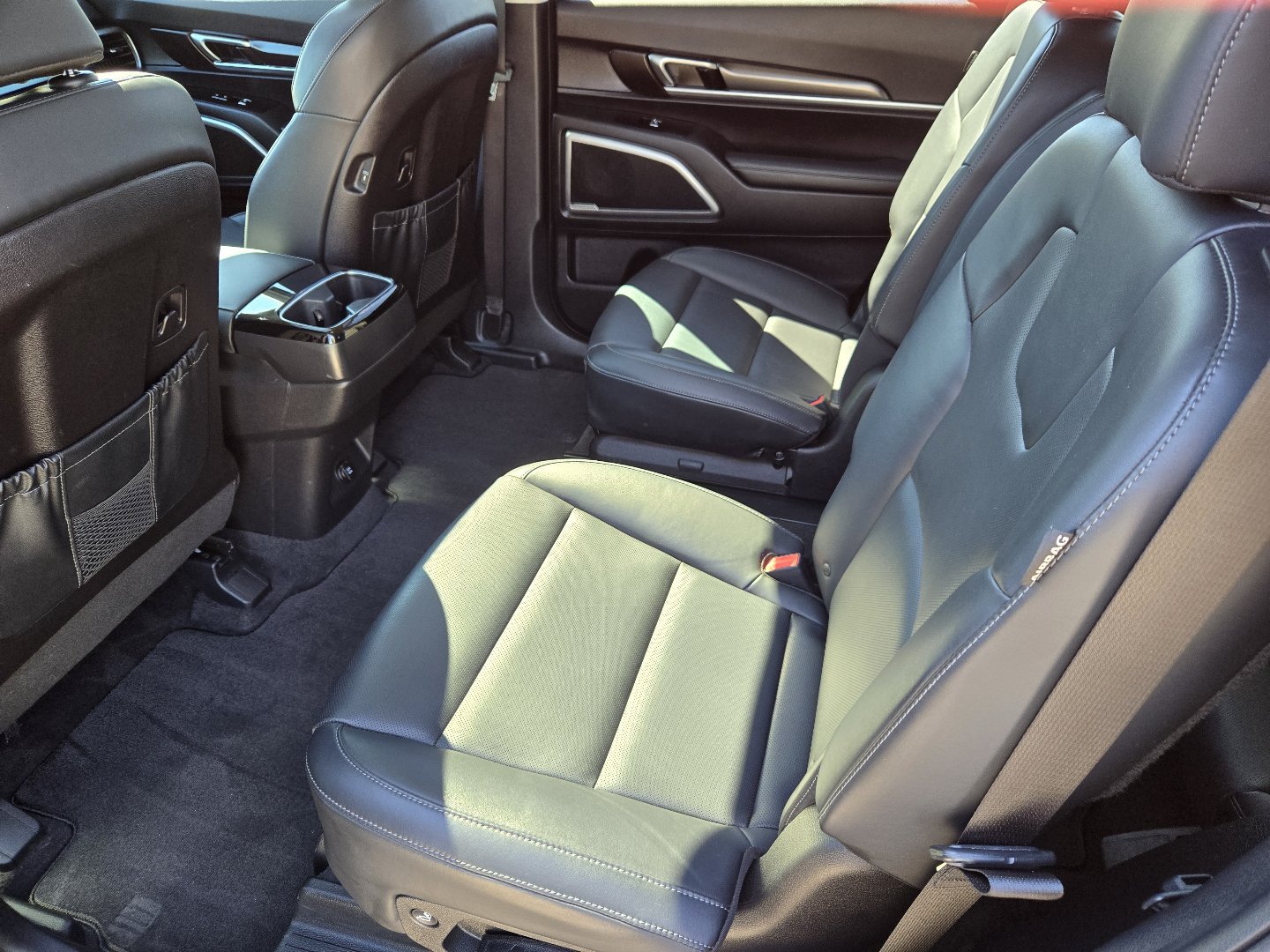 Used 2025 Kia Telluride S AWD/4WD image 37