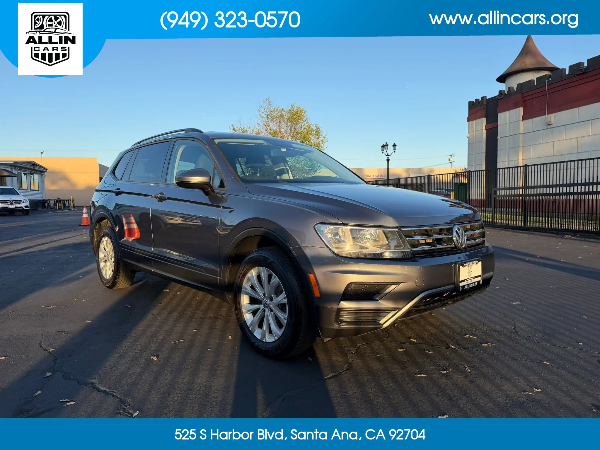 Used 2018 Volkswagen Tiguan S AWD/4WD image 3