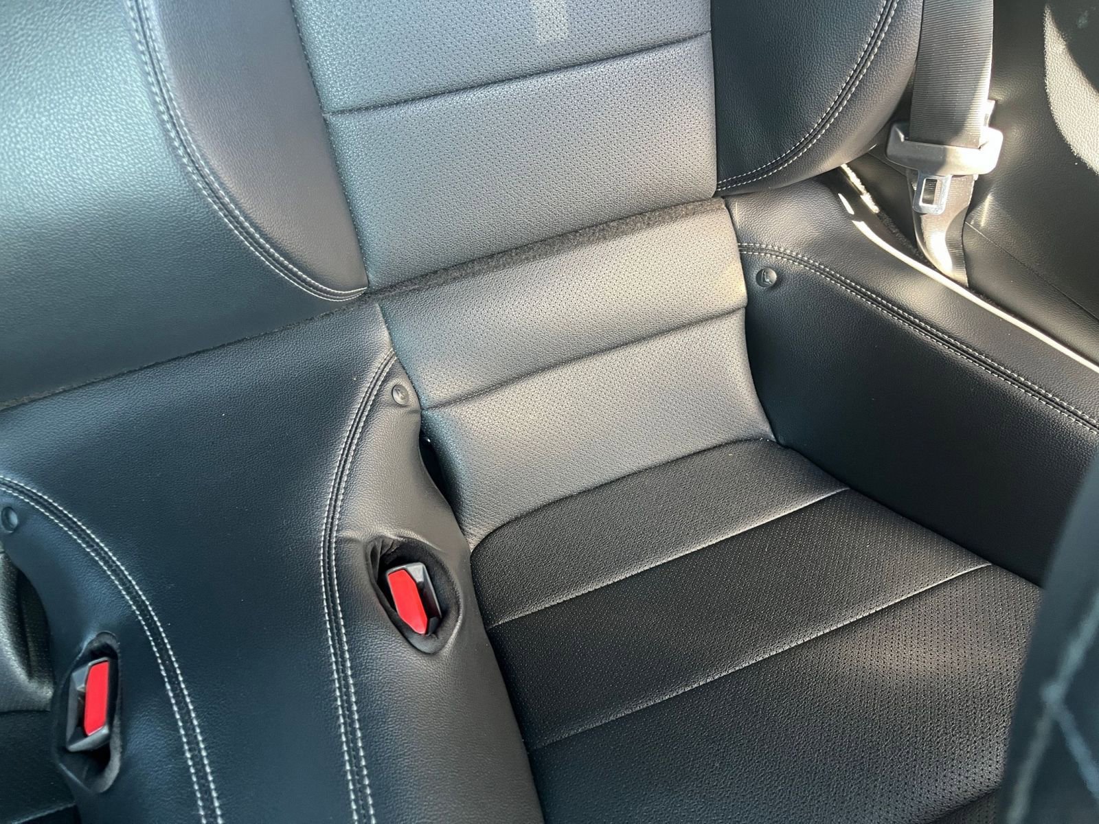 Used 2023 Ford Mustang Premium image 37