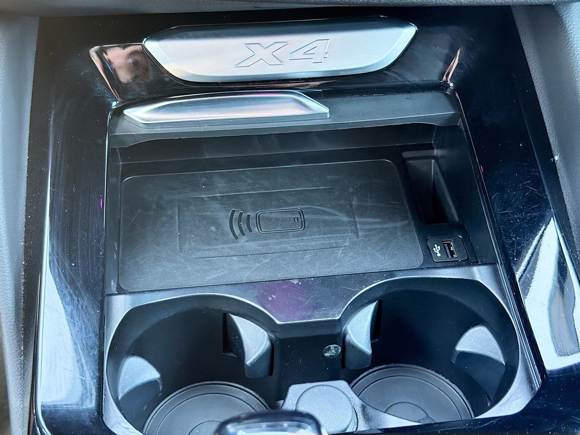 Certified 2025 BMW X4 xDrive30i w/ Premium Package image 31