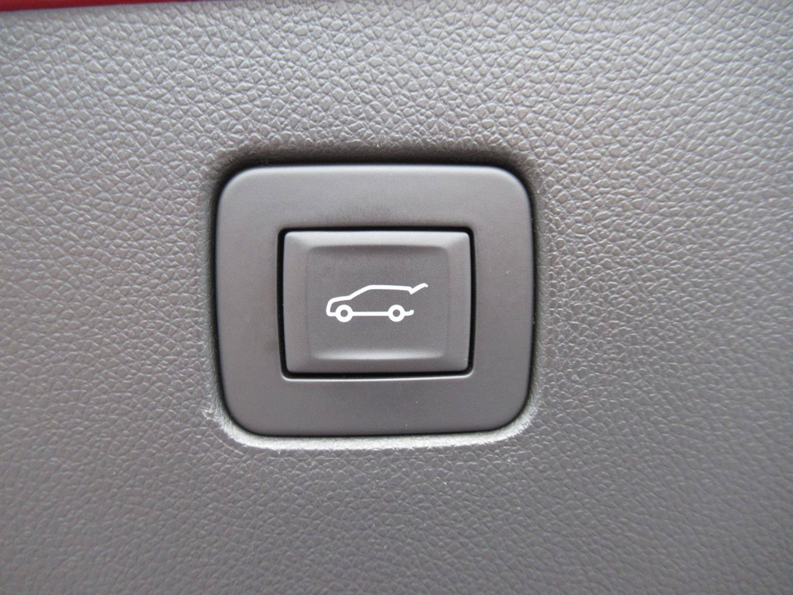 Certified 2024 Buick Envista Avenir FWD image 38