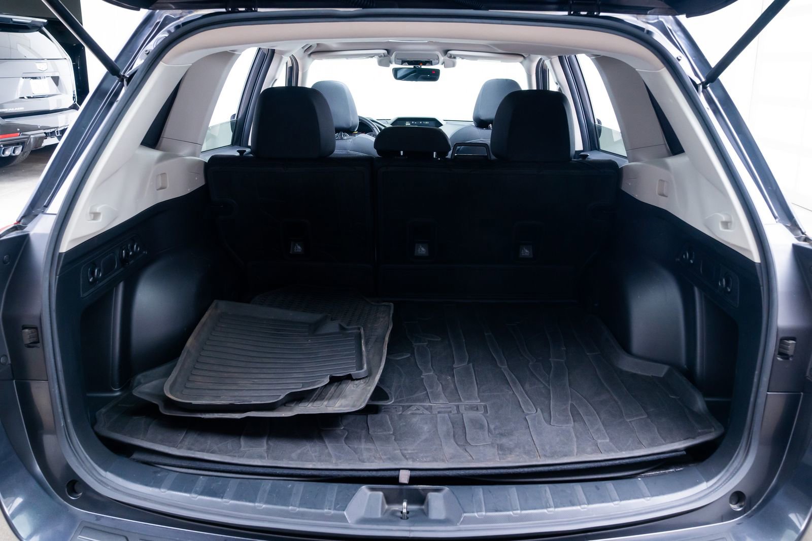 Used 2019 Subaru Forester Premium AWD/4WD image 8