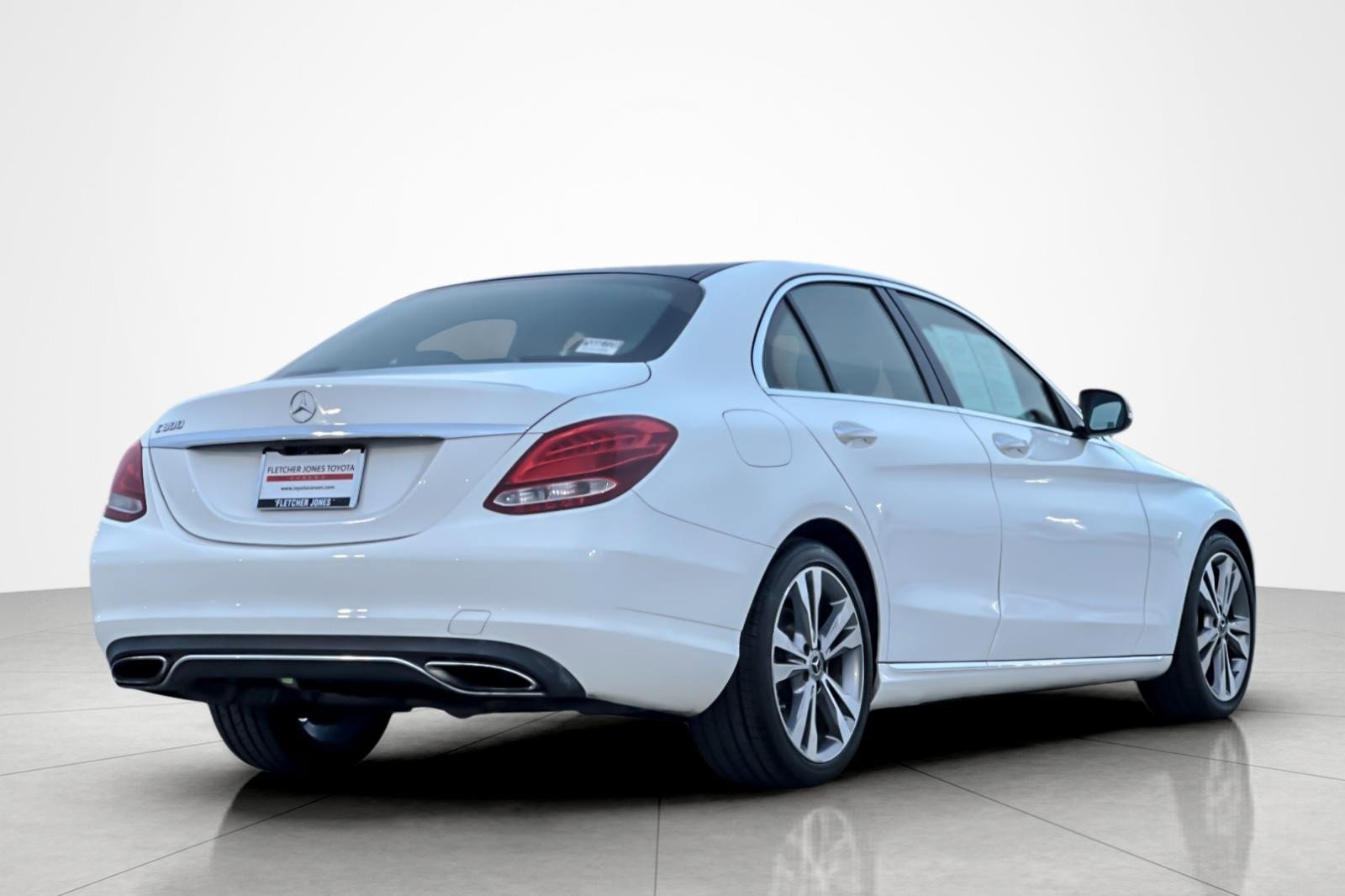 Used 2018 Mercedes-Benz C 300 Sedan w/ Premium Package image 5