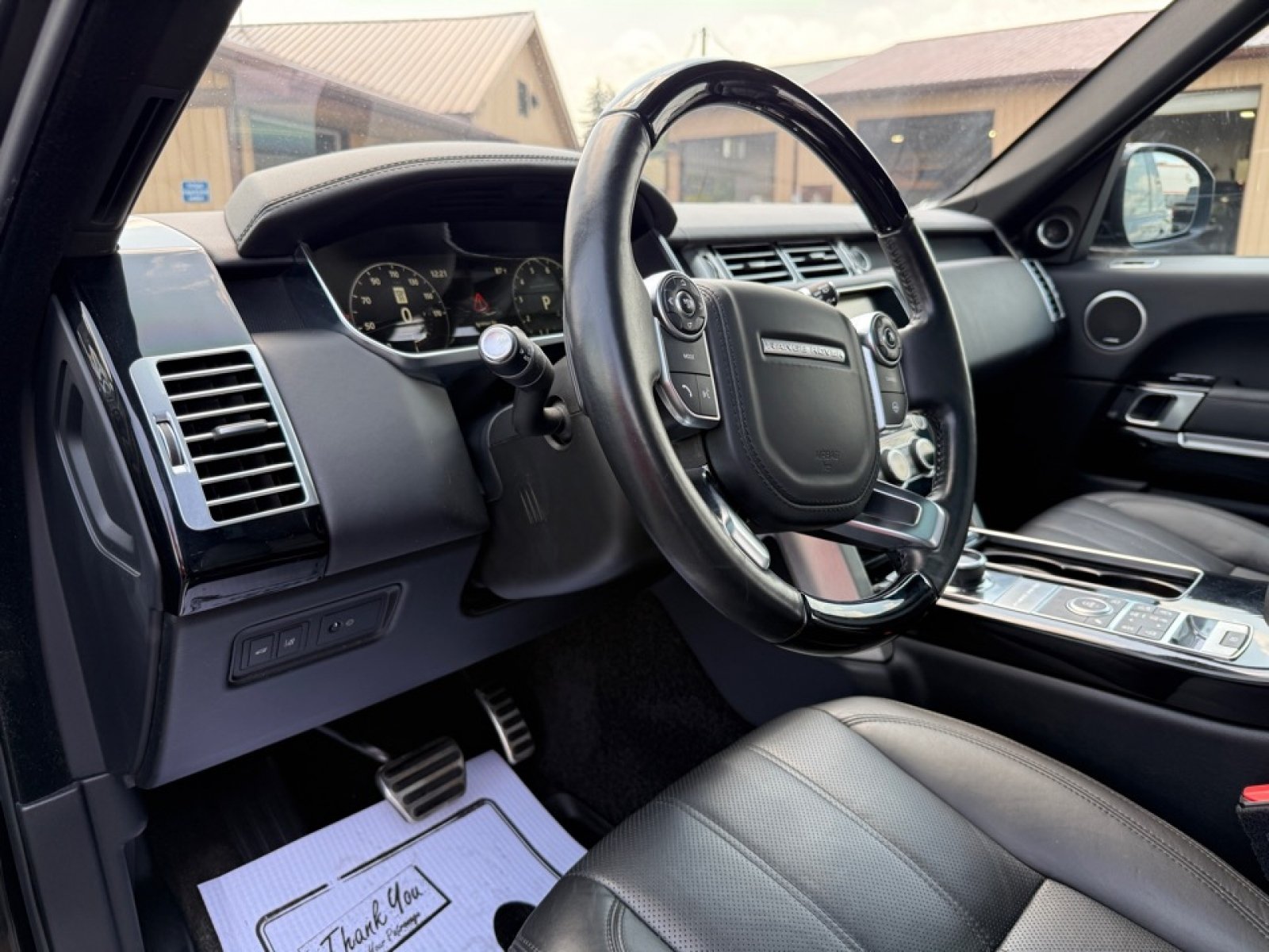 Used 2017 Land Rover Range Rover Supercharged AWD/4WD image 20