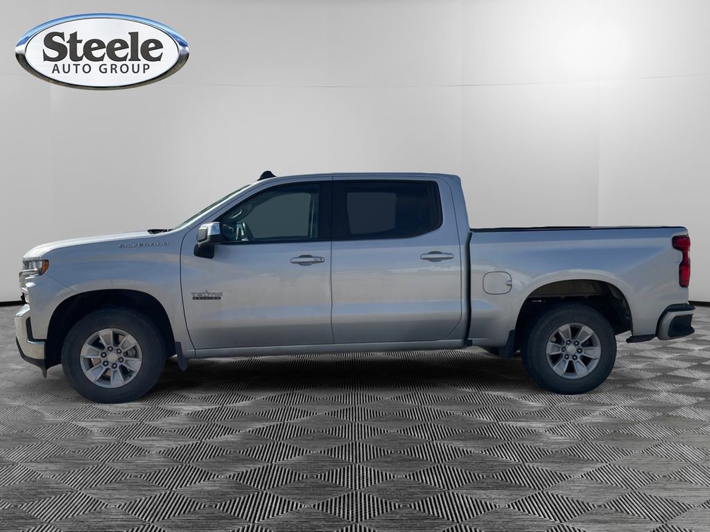 Used 2021 Chevrolet Silverado 1500 LT image 2