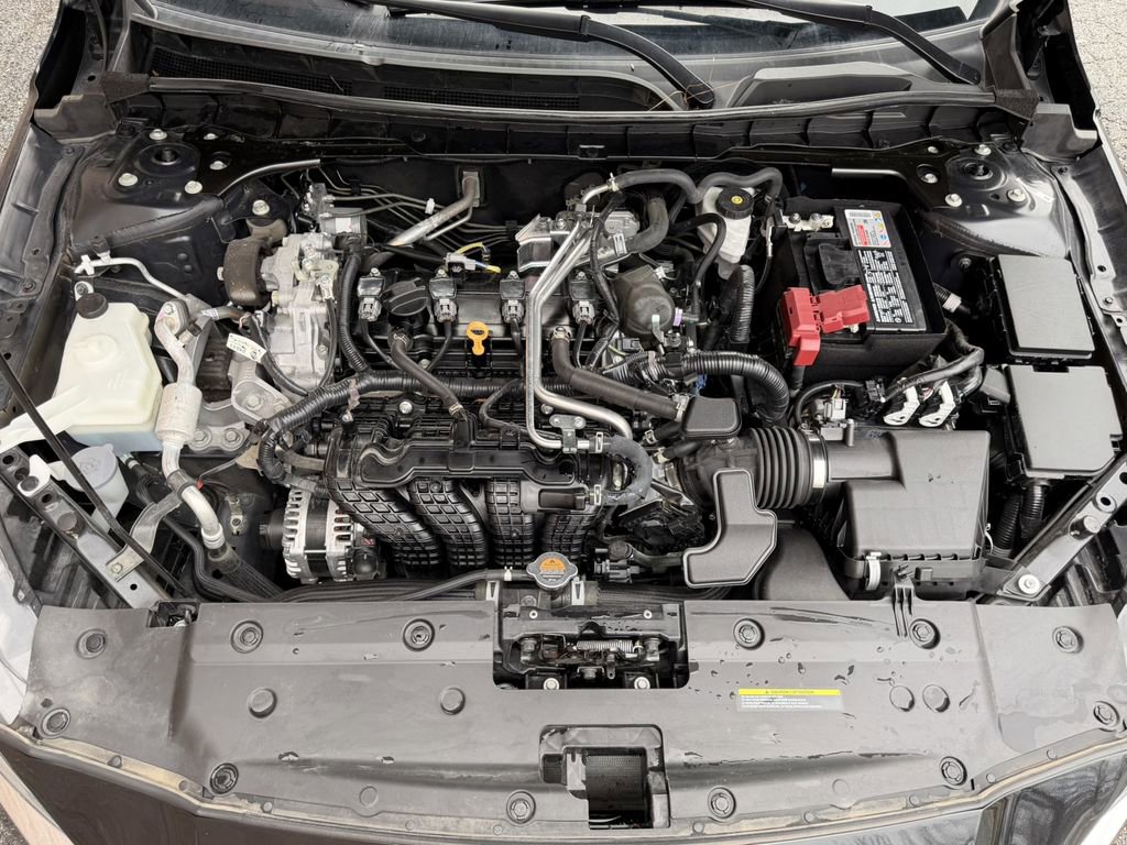Used 2024 Nissan Altima 2.5 SV image 9