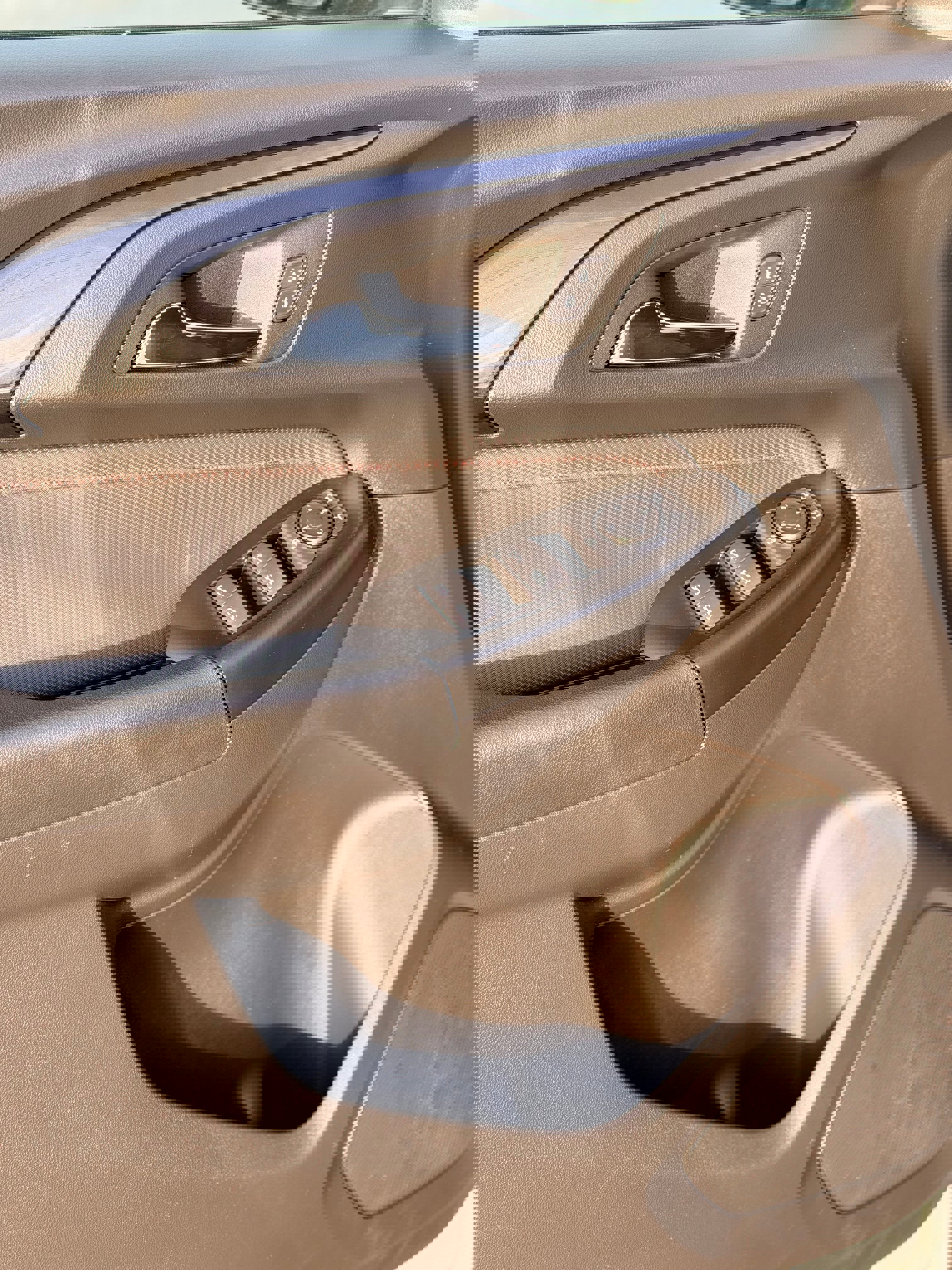 Used 2023 Chevrolet TrailBlazer RS w/ Convenience Package image 12