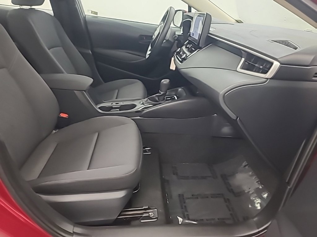 Used 2025 Toyota Corolla LE FWD image 14