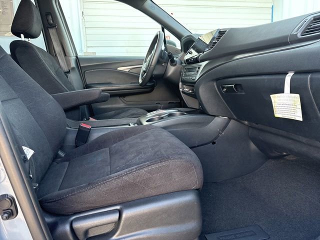 Used 2022 Honda Pilot Sport image 11